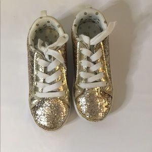 Carter’s shoes